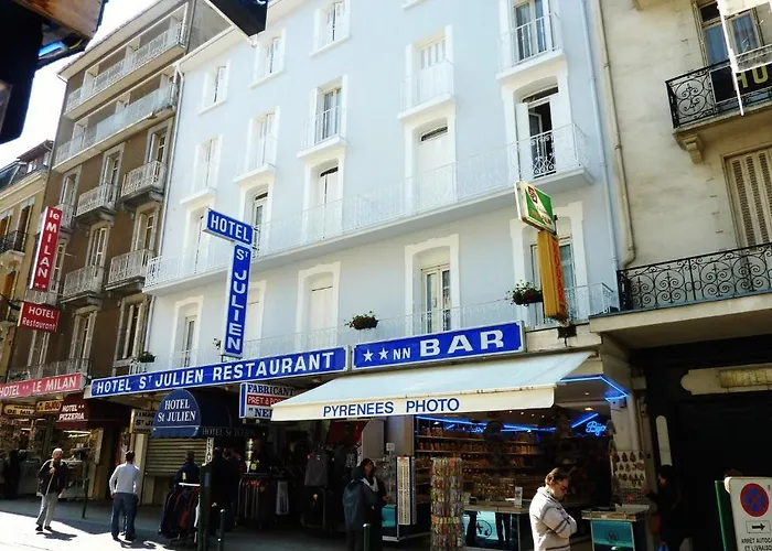 Hotel Saint Julien Lourdes